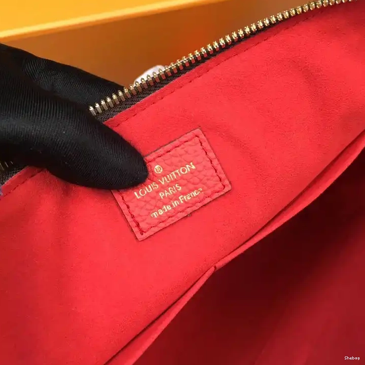 LV Bags 19T1L0608 0721